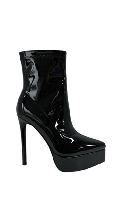 Czarne lakierowane botki na platformie szpic