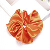 Scrunchies satynowa  gumka do włosów aksamitka pomarańczowa